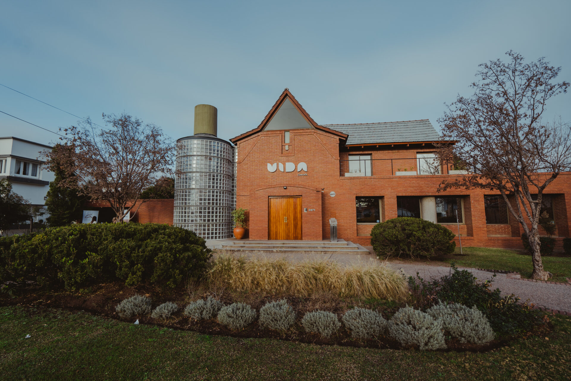 Alquiler de Coworking y Oficinas en Cordoba Argentina para empresas