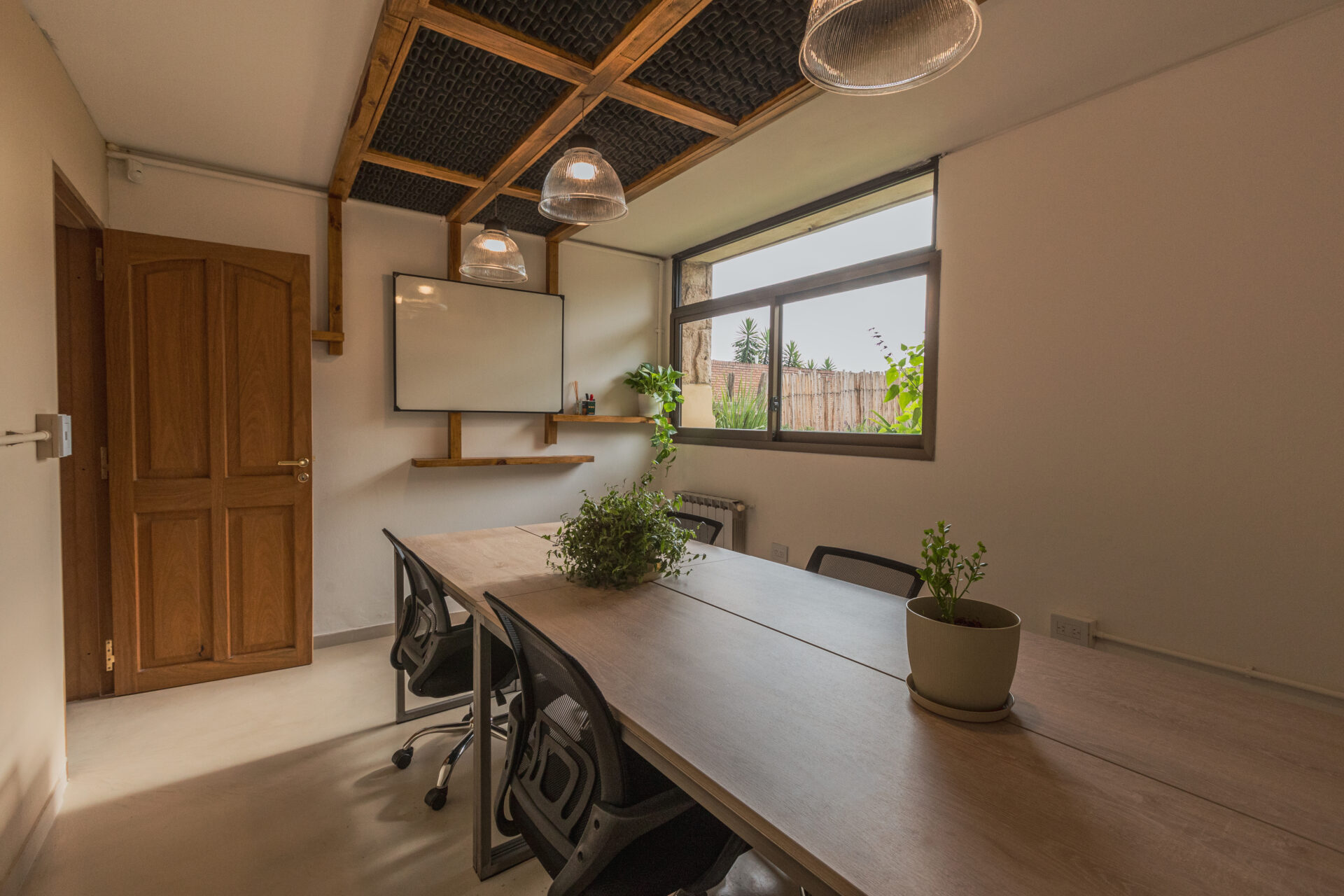 Alquiler de Coworking y Oficinas en Cordoba Argentina para empresas